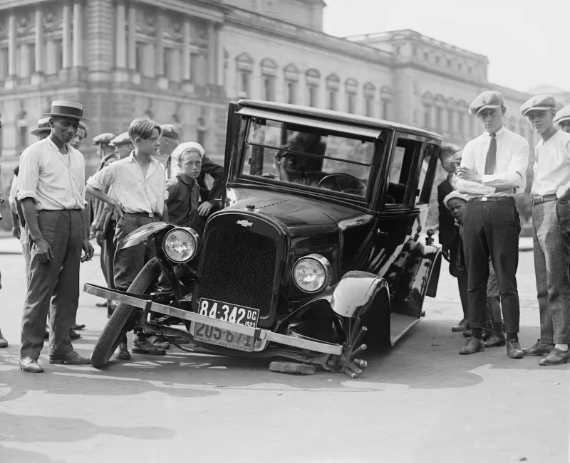 Handshake Deals and Paper Napkin Negotiations: When Car Crashes Were Settled Street-Side